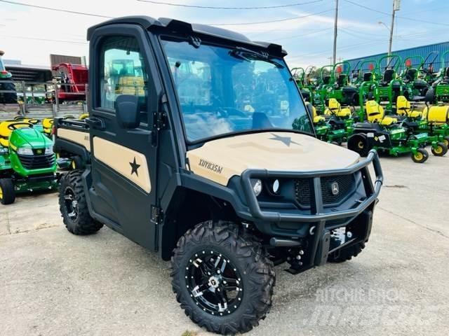 John Deere 835M Pomoćni strojevi