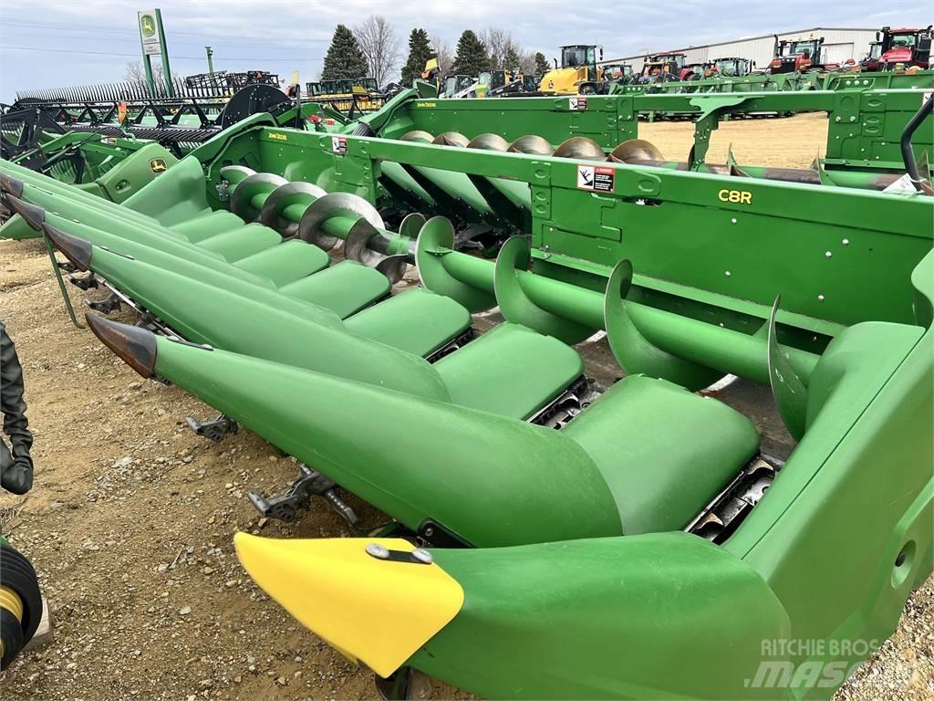 John Deere C8R Dodatna oprema za kombajne