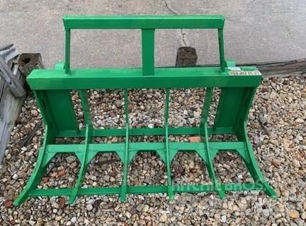 John Deere CR50 Grabilice