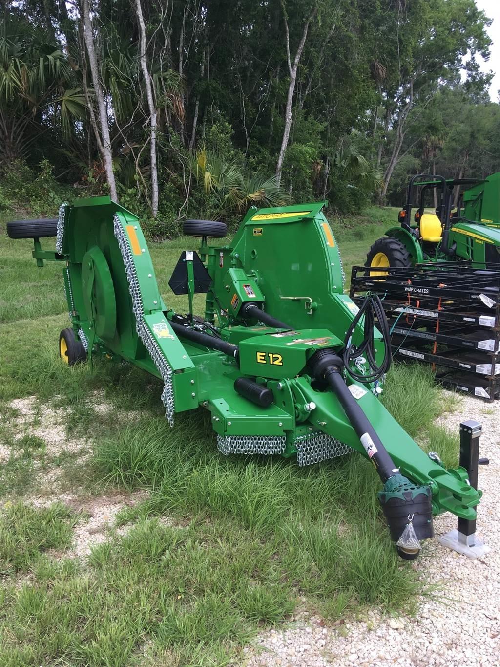 John Deere FC12E Rezači za bale, rezači i mašine za odmotavanje bala