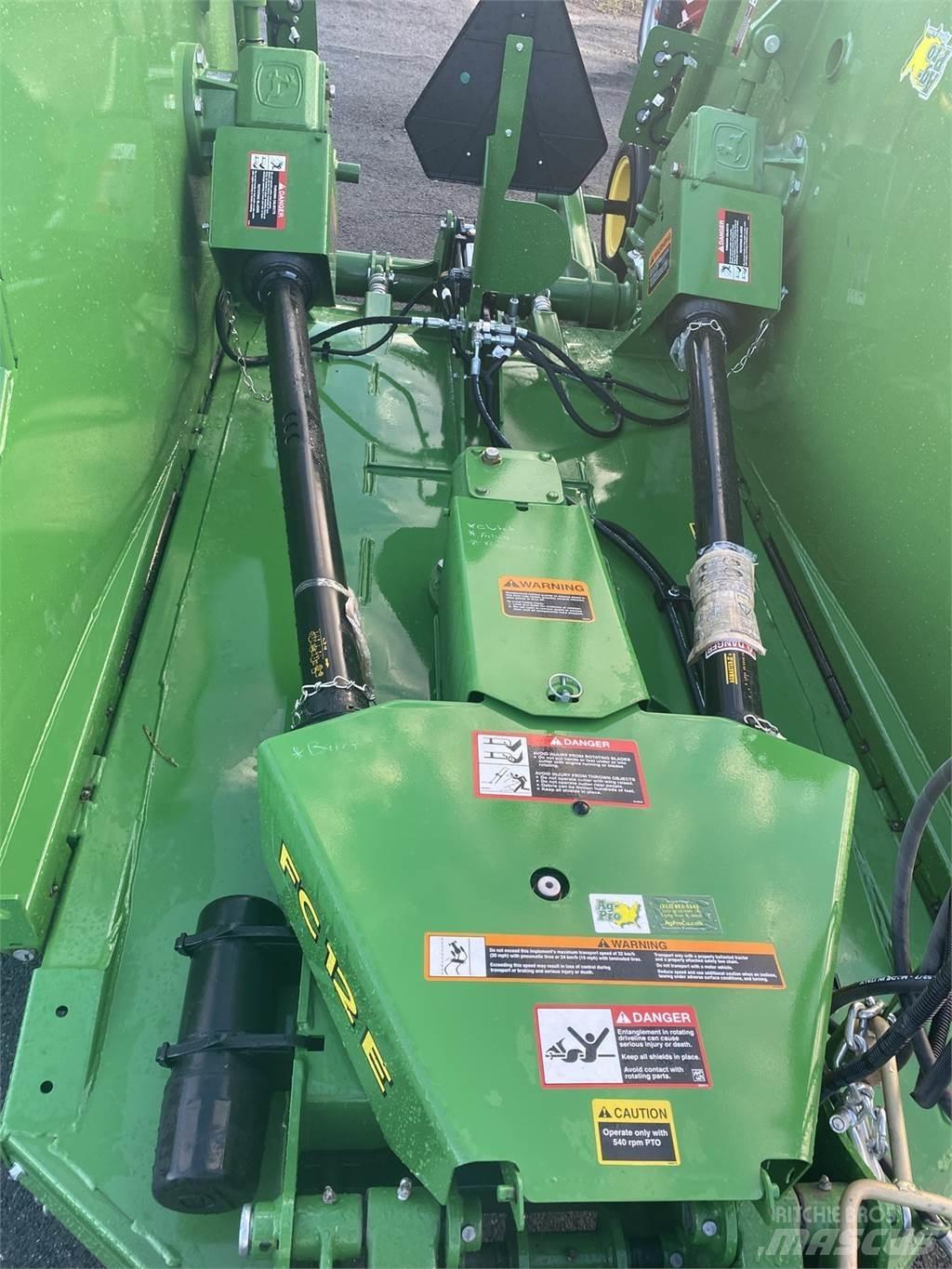 John Deere FC12E Rezači za bale, rezači i mašine za odmotavanje bala