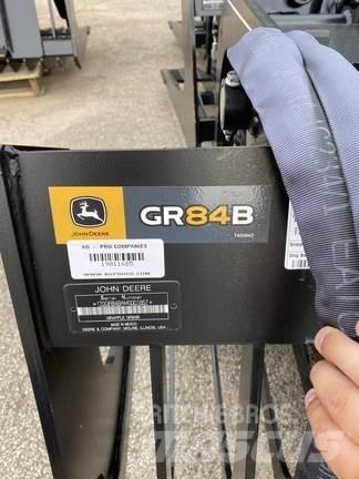 John Deere GR84B Ostale komponente