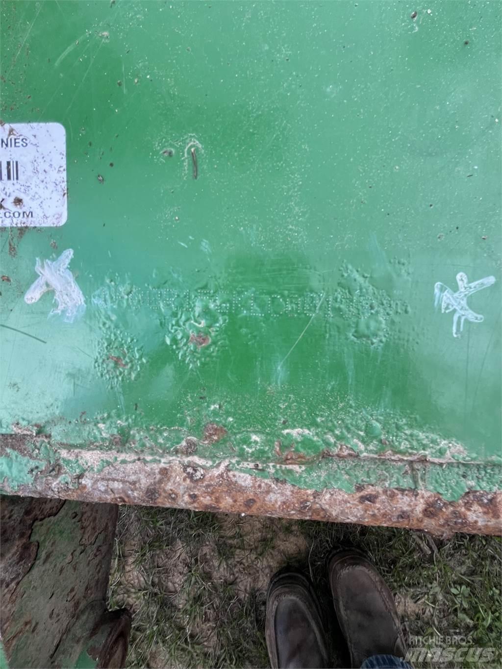 John Deere R15 Rezači za bale, rezači i mašine za odmotavanje bala
