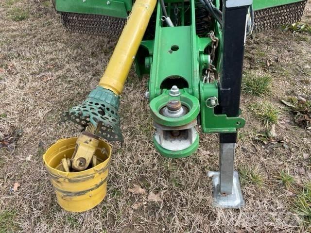 John Deere R20 Rezači za bale, rezači i mašine za odmotavanje bala