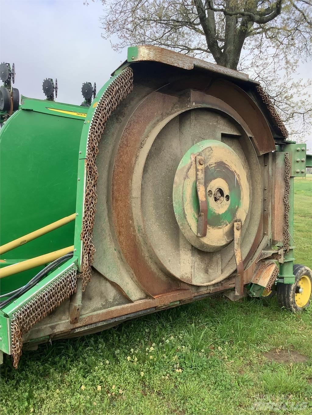 John Deere R20 Rezači za bale, rezači i mašine za odmotavanje bala