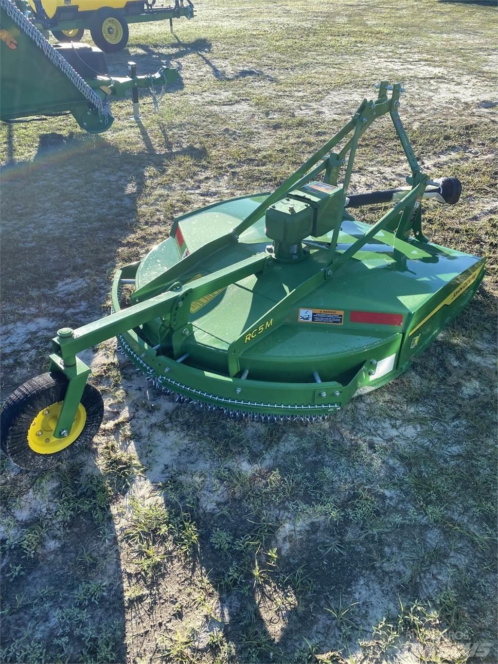 John Deere RC5M Rezači za bale, rezači i mašine za odmotavanje bala