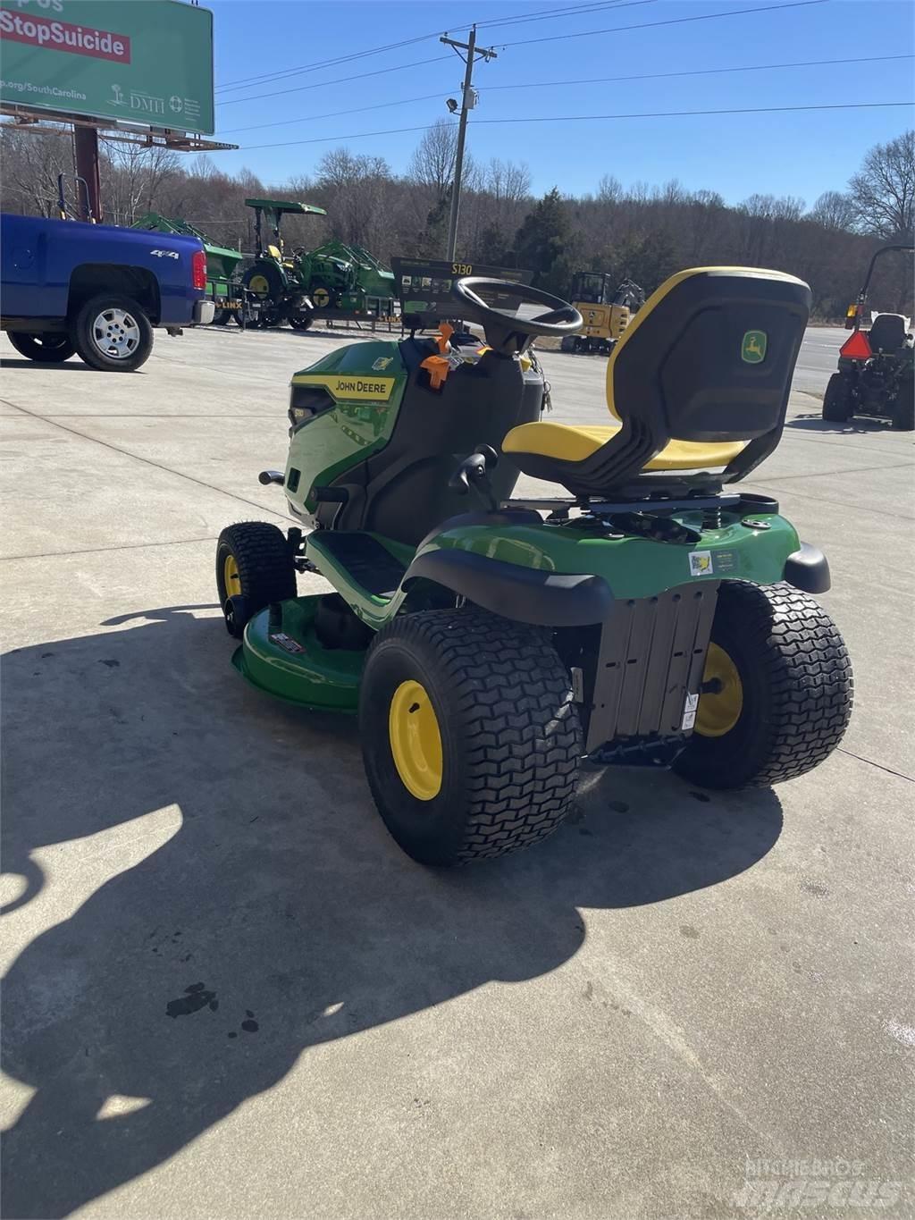 John Deere S130 Traktorske kosilice