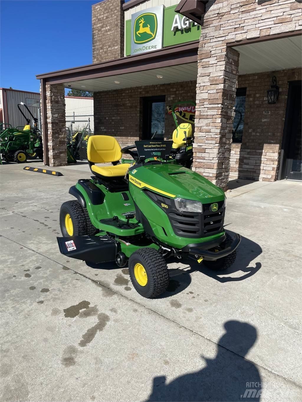 John Deere S130 Traktorske kosilice