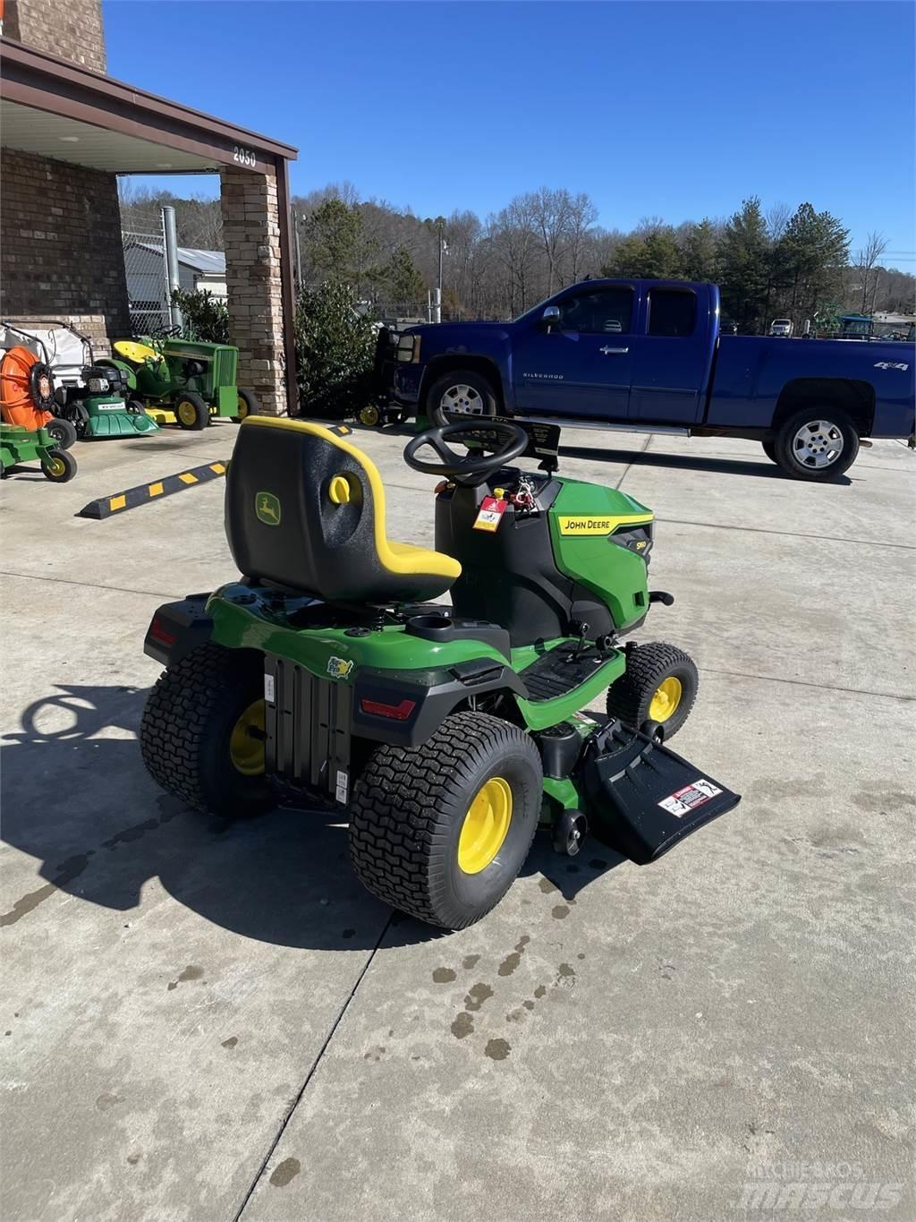 John Deere S160 Kompaktni (mali) traktori