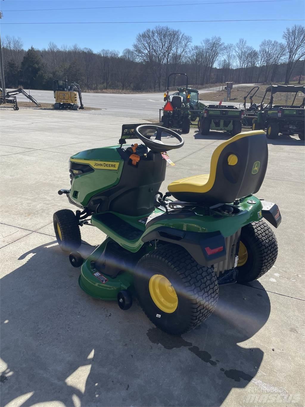 John Deere S160 Kompaktni (mali) traktori