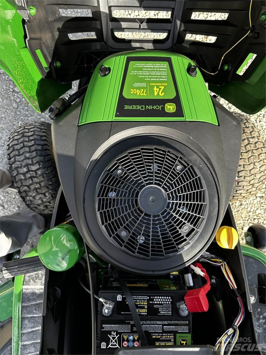 John Deere S160 Kompaktni (mali) traktori