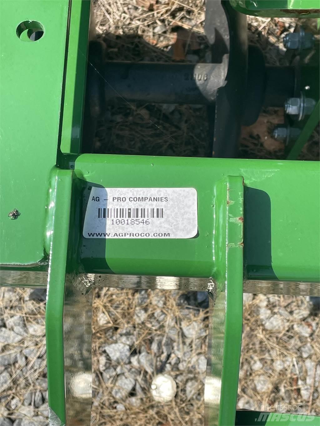 John Deere TM Tanjurače