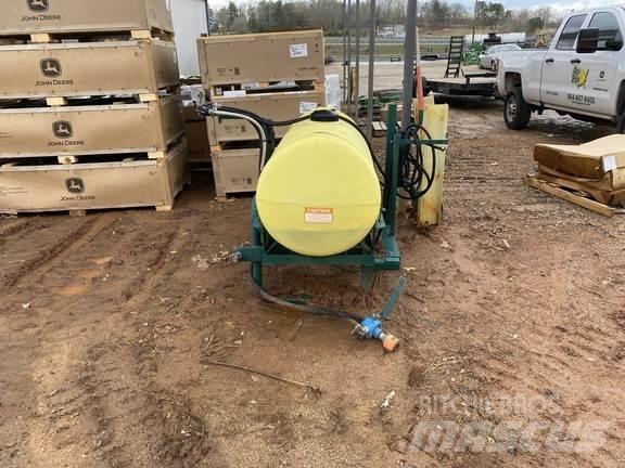 John Deere VN Vučene prskalice