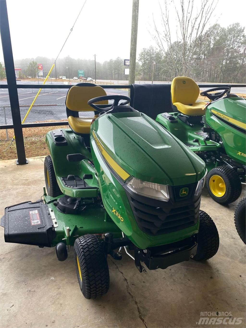 John Deere X330 Kompaktni (mali) traktori