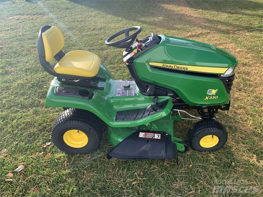 John Deere X330 Kompaktni (mali) traktori