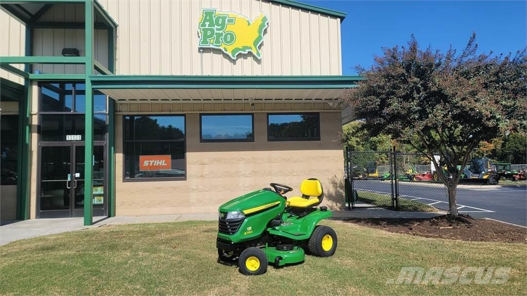 John Deere x330 Kompaktni (mali) traktori