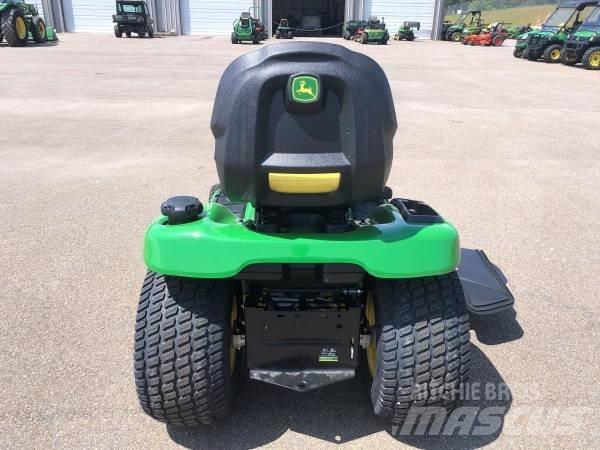 John Deere X380 Kompaktni (mali) traktori