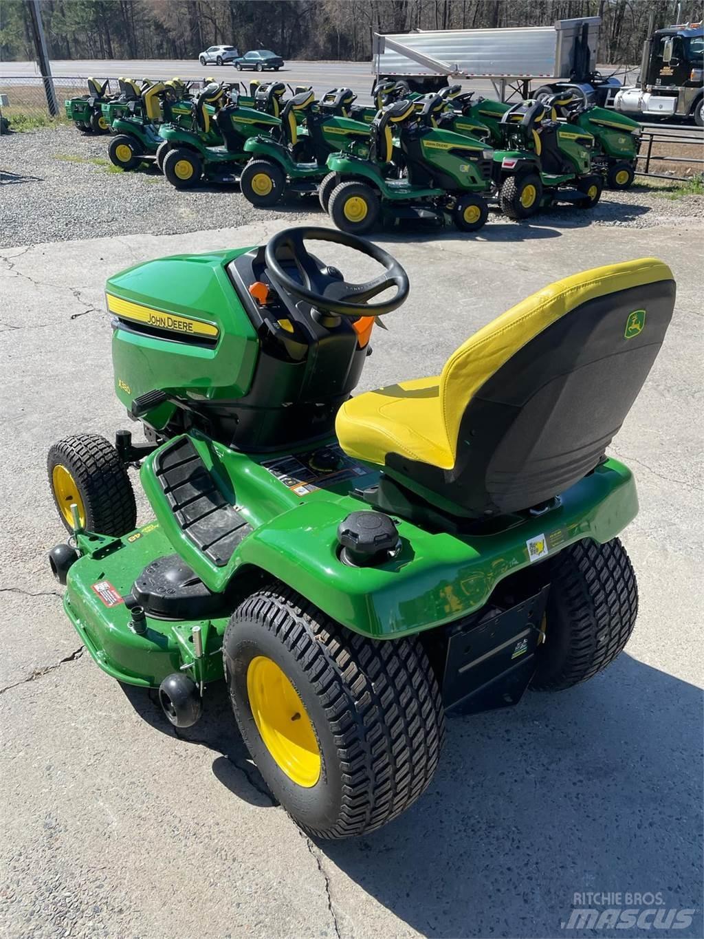 John Deere X380 Kompaktni (mali) traktori