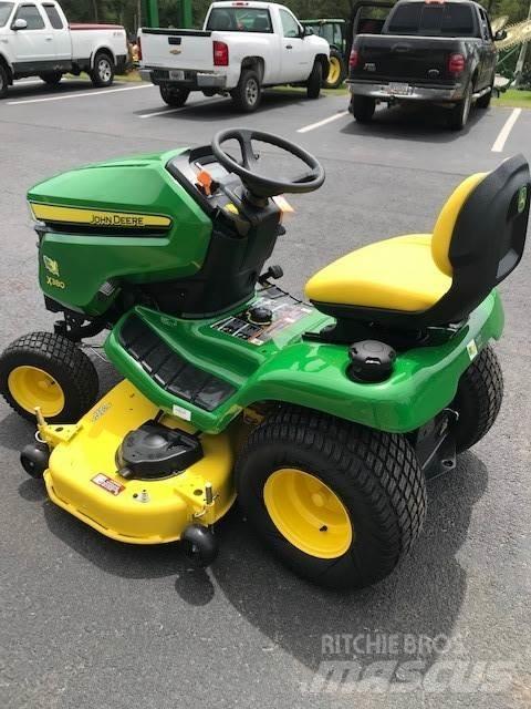 John Deere X380 Kompaktni (mali) traktori