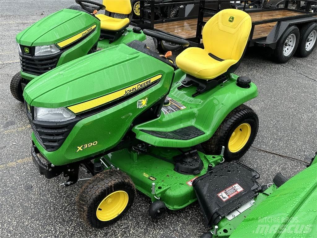 John Deere X390 Kompaktni (mali) traktori