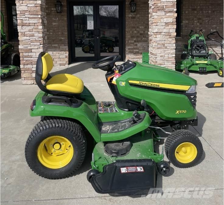 John Deere X570 Kompaktni (mali) traktori