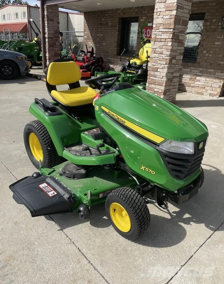 John Deere X570 Kompaktni (mali) traktori