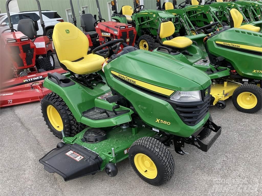 John Deere X580 Kompaktni (mali) traktori