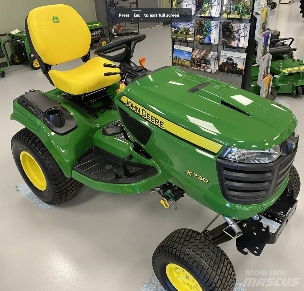 John Deere X730 Kompaktni (mali) traktori