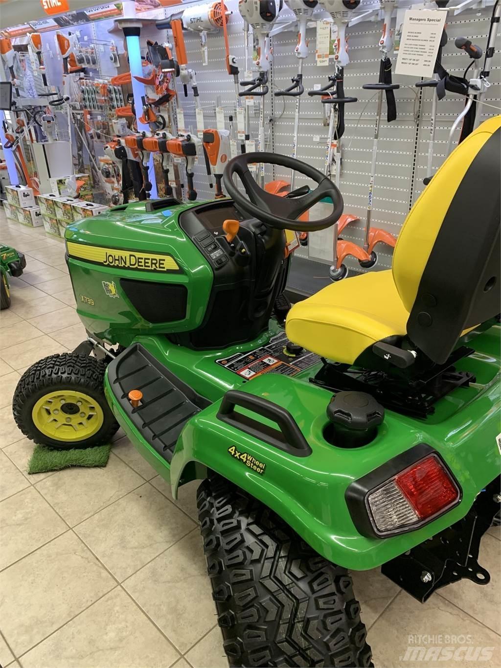 John Deere X739 Kompaktni (mali) traktori