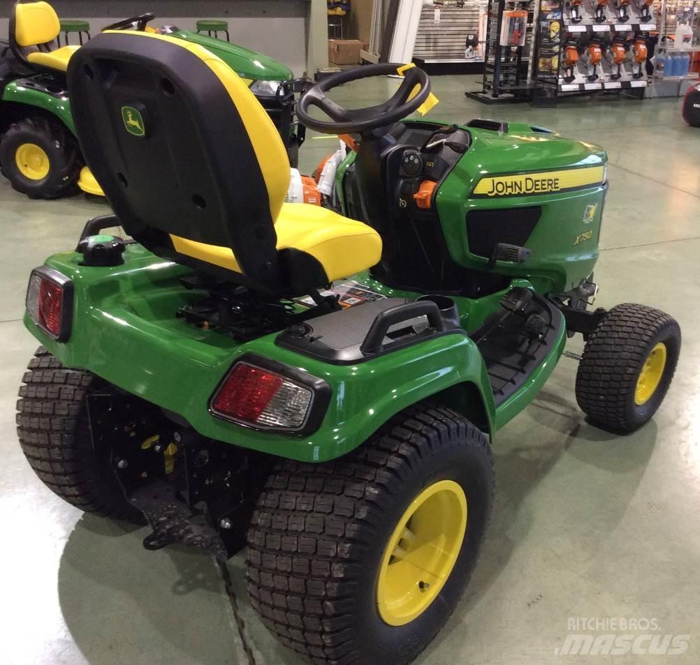 John Deere X750 Kompaktni (mali) traktori