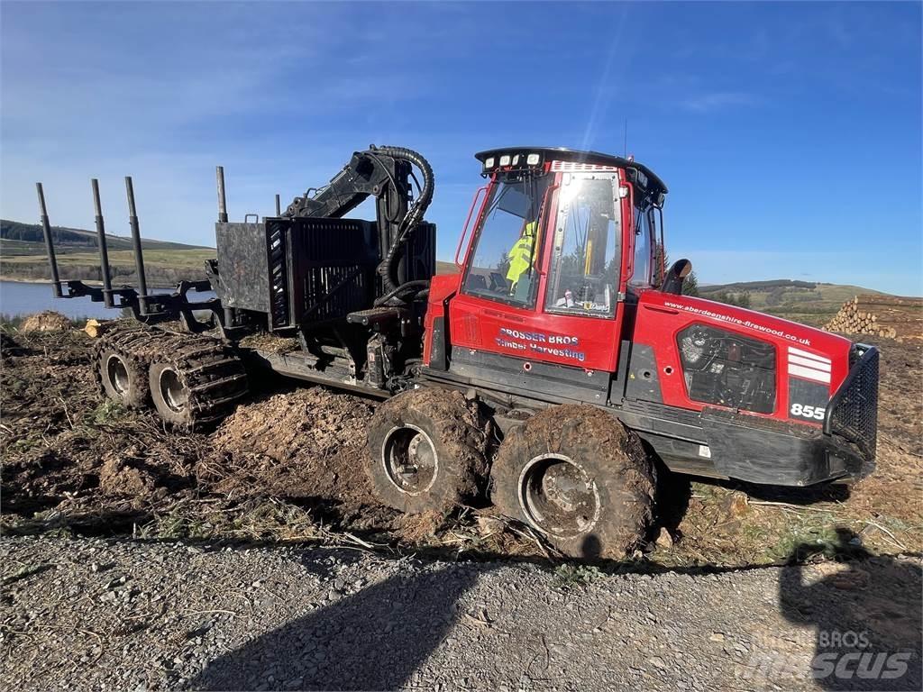 Komatsu 855 Forvarderi