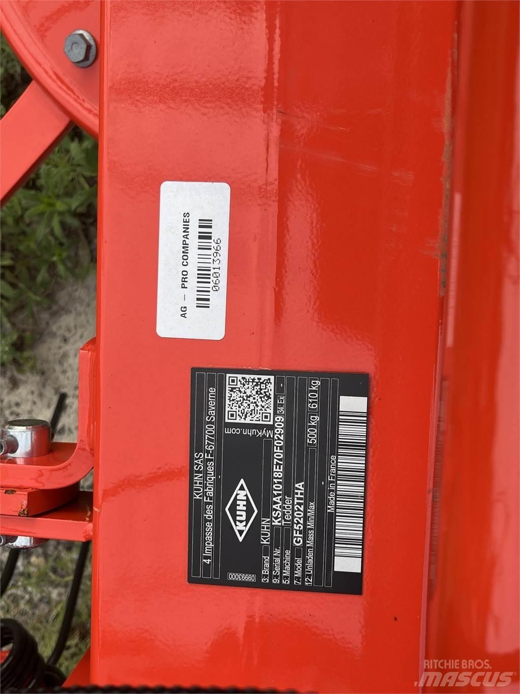 Kuhn GF5202THA Okretači i sakupljači sijena