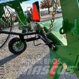 Pequea MCR8 Okretači i sakupljači sijena