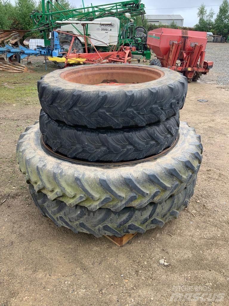  Row Crop Wheels Gume, kotači i naplatci