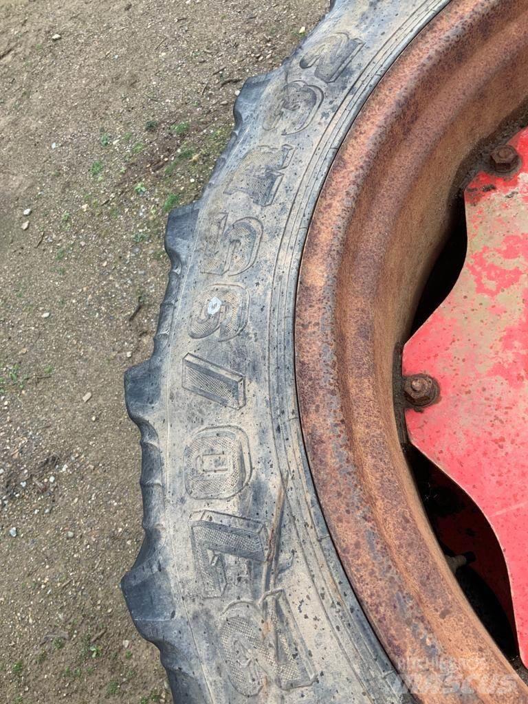  Row Crop Wheels Gume, kotači i naplatci