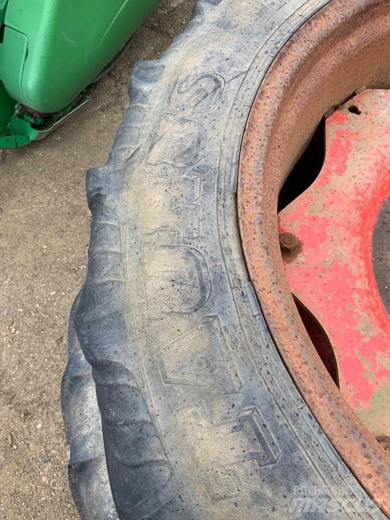  Row Crop Wheels Gume, kotači i naplatci