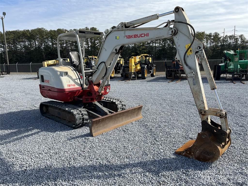 Takeuchi TB240 Bageri gusjeničari