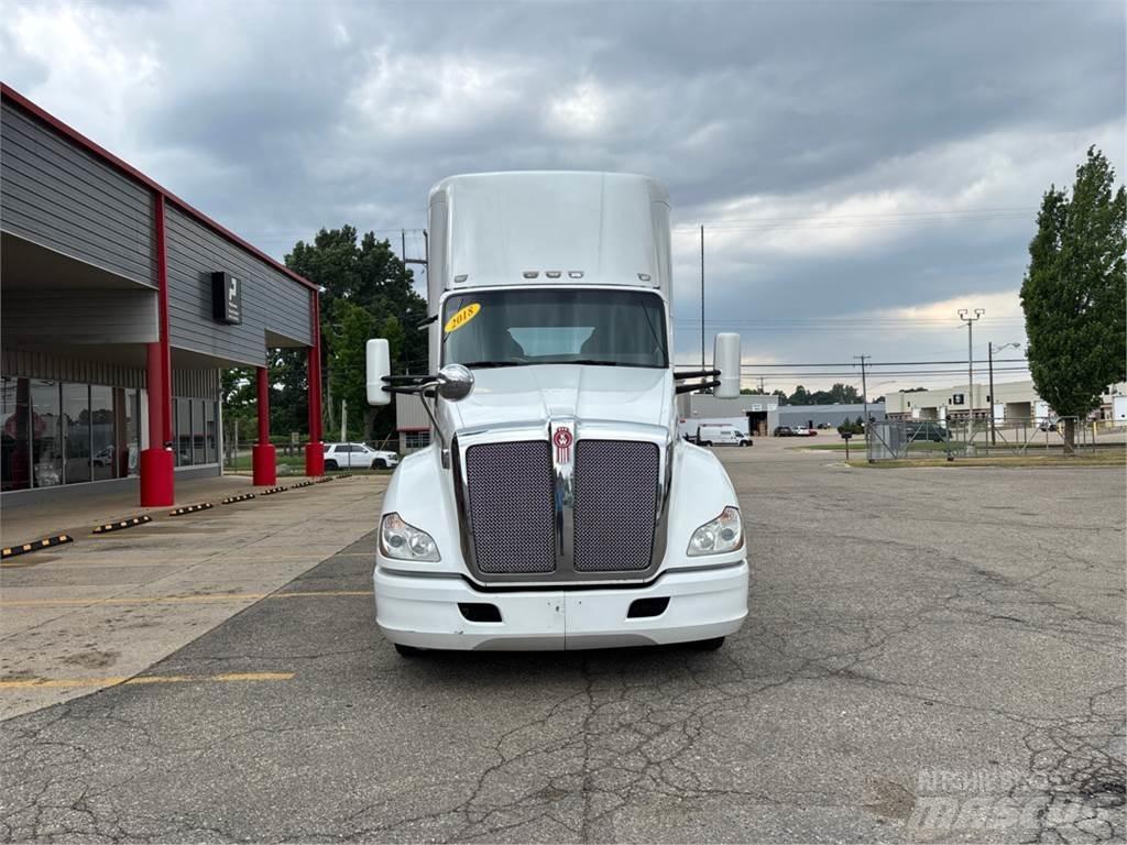Kenworth T680 Traktorske jedinice