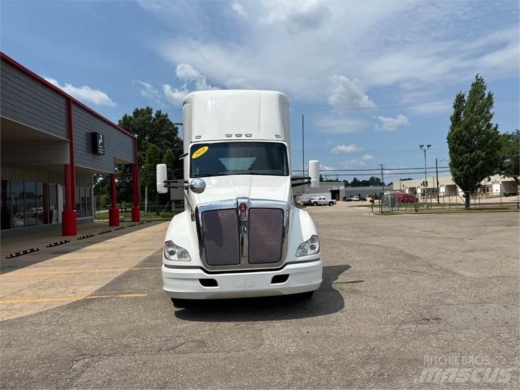 Kenworth T680 Traktorske jedinice