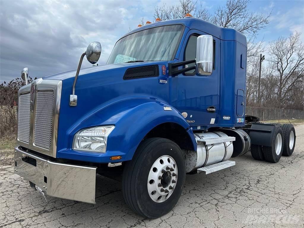 Kenworth T880 Traktorske jedinice