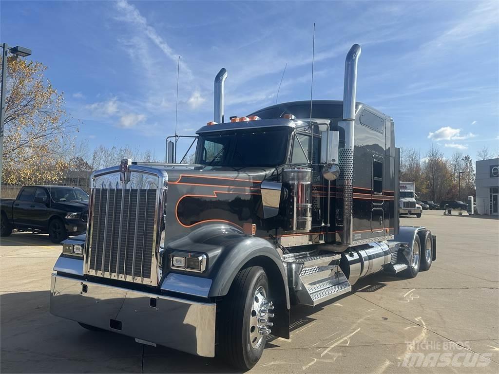 Kenworth W900 Traktorske jedinice