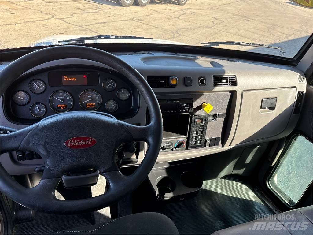 Peterbilt 337 Sanduk kamioni