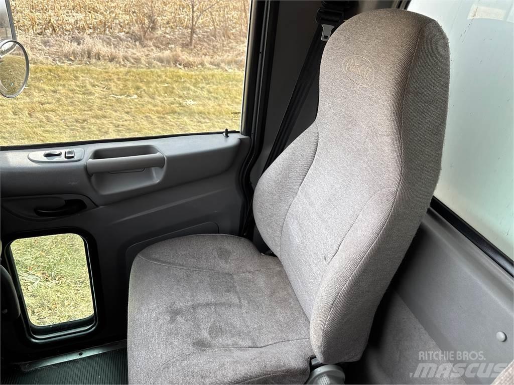 Peterbilt 337 Sanduk kamioni
