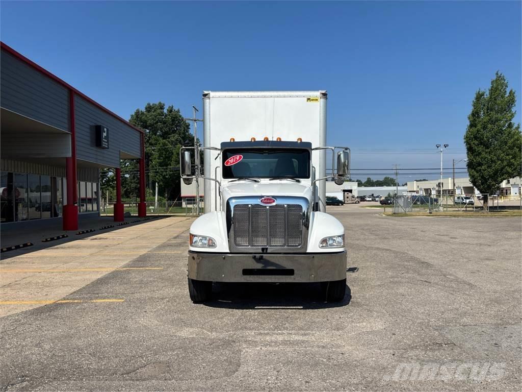 Peterbilt 337 Sanduk kamioni