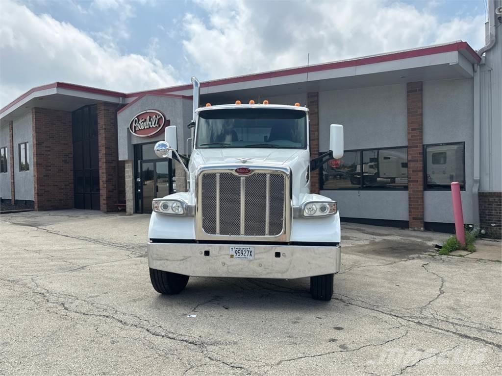 Peterbilt 567 Traktorske jedinice