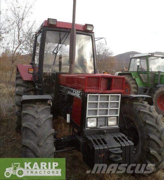 CASE  Traktori