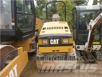 CAT CB224C Valjci sa dvojnim bubnjem