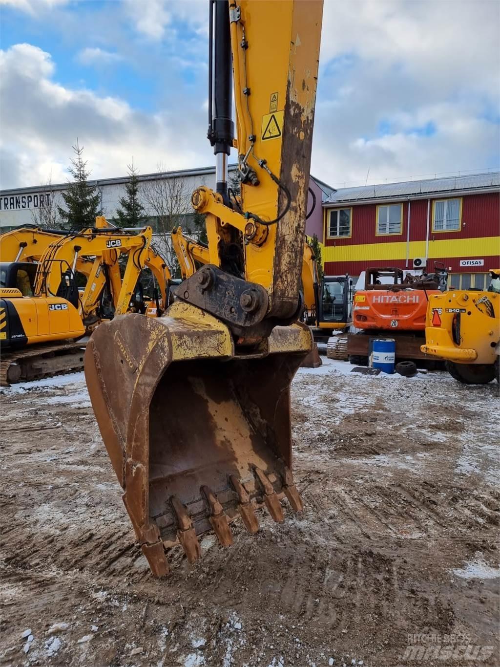 JCB JS220LC Plus Bageri gusjeničari