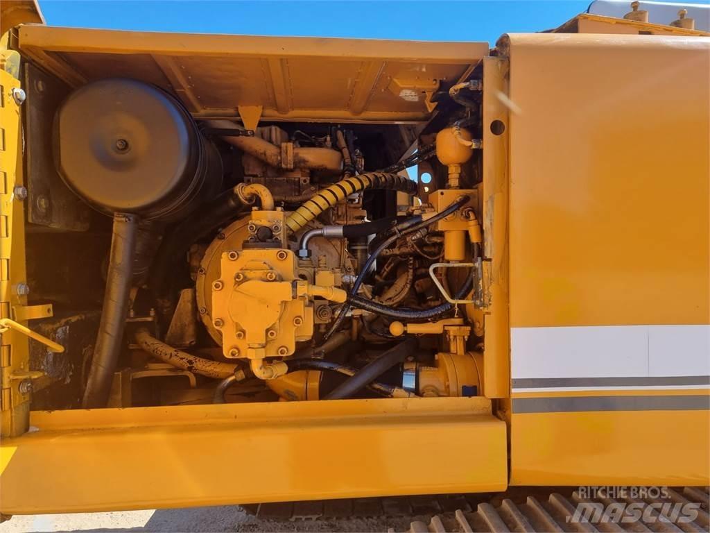 Liebherr R922 HDSL Bageri gusjeničari
