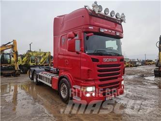 Scania R620 Rol kiper kamioni s kukama za dizanje
